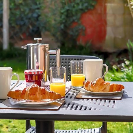 Causey Lodge Superb Comfy Home In Exeter By Staystay Bagian luar foto
